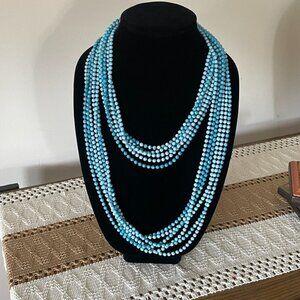 VINTAGE BEADED NECKLACE BLUE CIRCA 1970s